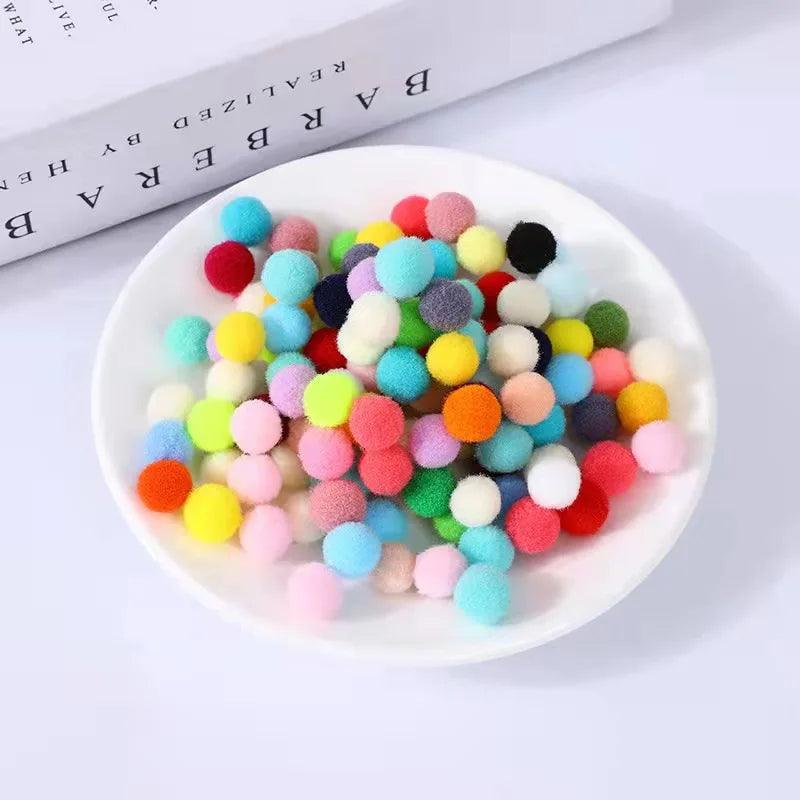 50/100 pcs Cute Funny Cat Toys Stretch Plush Ball Cat Toy Ball Creative Colorful Interactive Cat Pom Pom Cat Chew Toy